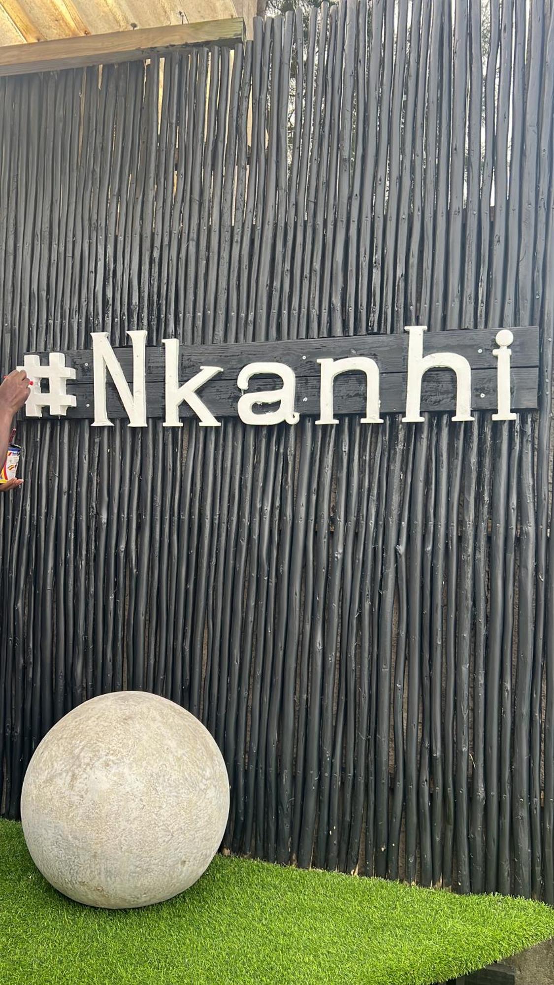Nkanhi Centro De Conferencias E Hotel Понта до Оуро Екстериор снимка